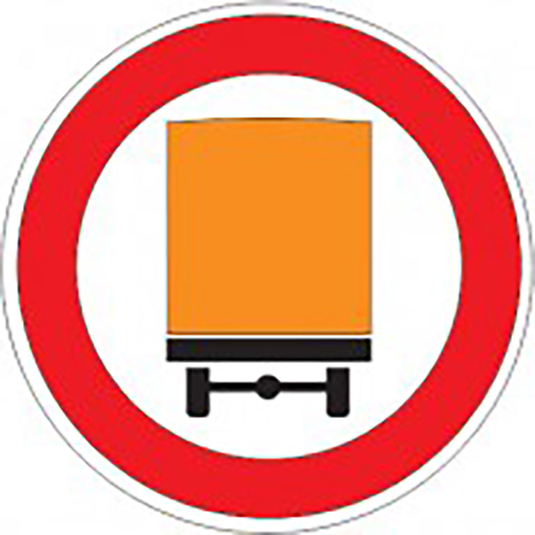Дорожный знак 3.32 Движение транспортных средств с опасным грузом запрещен