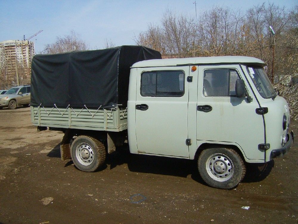 Автомобиль УАЗ 390945 "фермер" грузовой с тентом 6