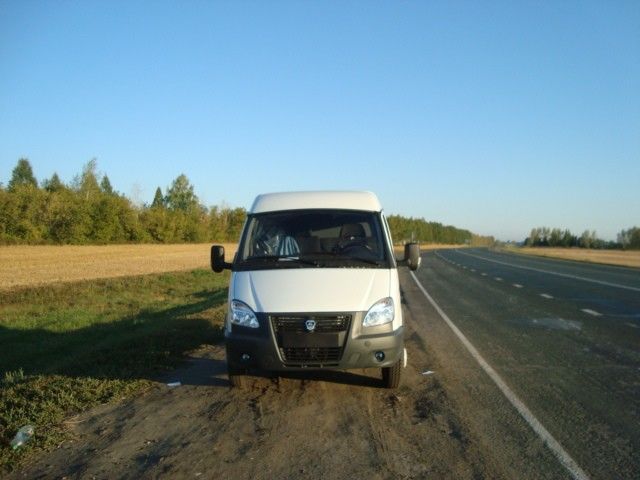 Фургон ГАЗ-2705 7-местный 4