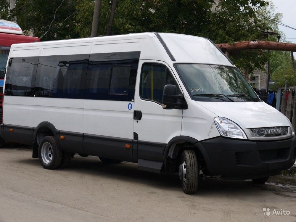 Микроавтобус Iveco Daily 2