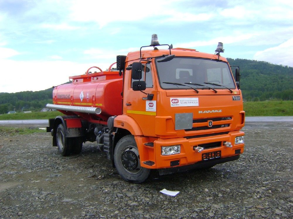 Топливозаправщик АТЗ-8,5 на шасси КАМАЗ-43253