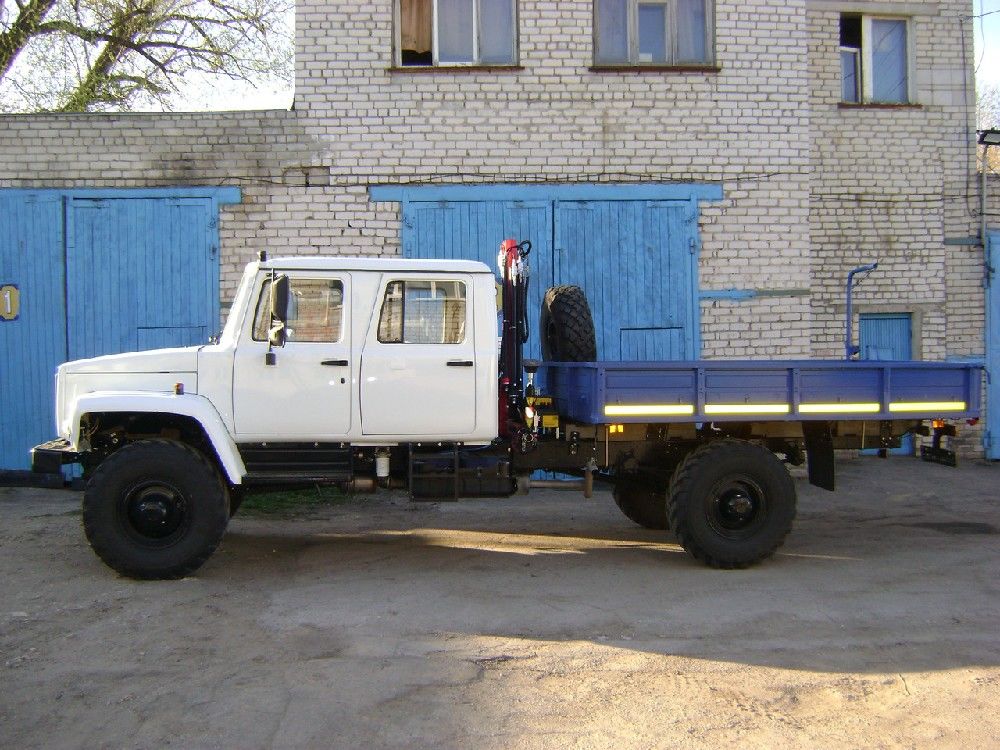 Автомобиль ГАЗ 33088 (5 мест) с манипулятором Fassi М30 4