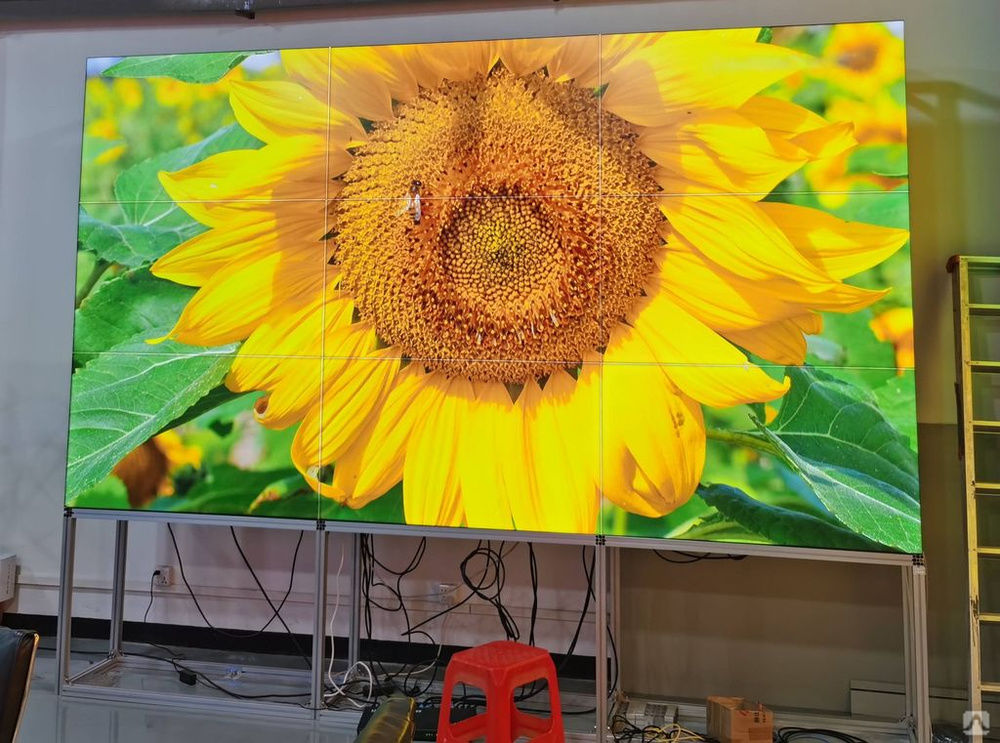 LCD панель нового поколения со швом 0 мм 55" 3x3