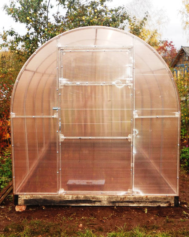 Сотовый поликарбонат GREENHOUSE-nano, светло-розовый (2,1х12м), 4мм