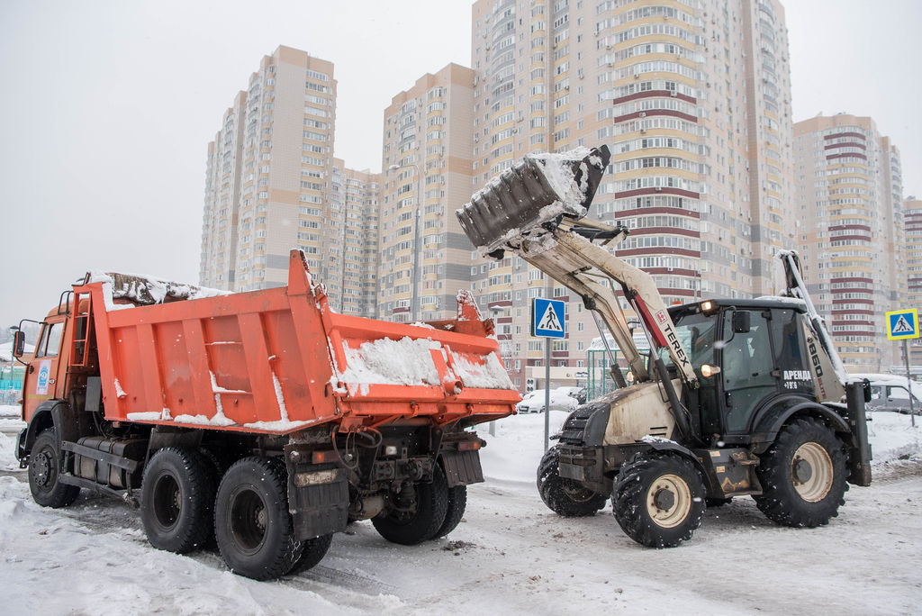 Уборка и вывоз снега