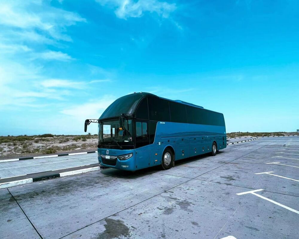Автобус туристический Zhong-Tong LCK6127H 53 места, большой класс, МКПП