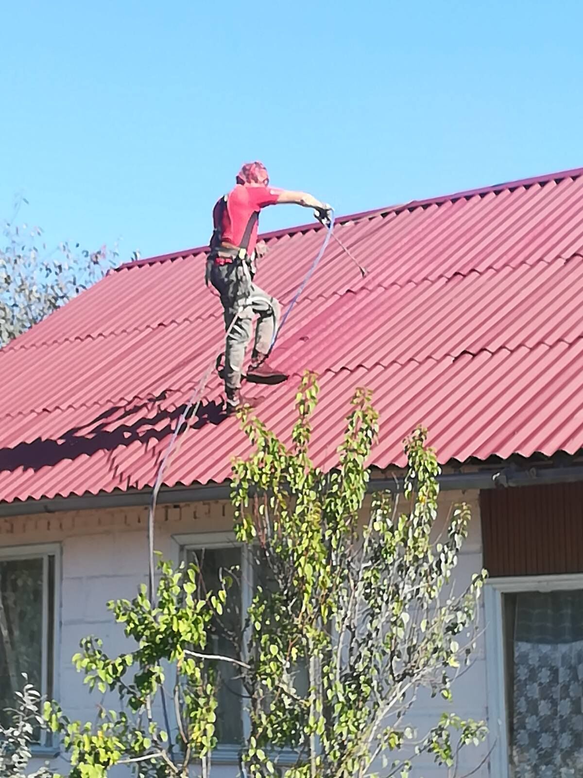 Кровельные работы в Гродно по выгодной цене - заказать на Пульсе цен