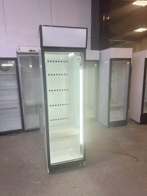 Холодильный шкаф Helkama C5