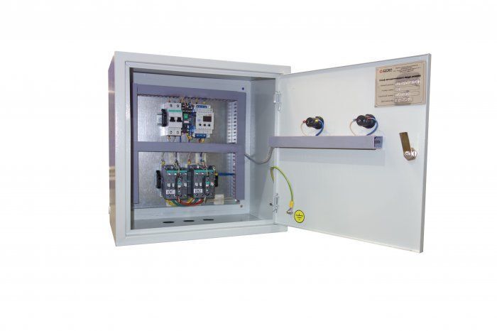 Шкаф автоматического ввода резерва АВР-9А-01-01 на базе контакторов Siemens 4 кВт