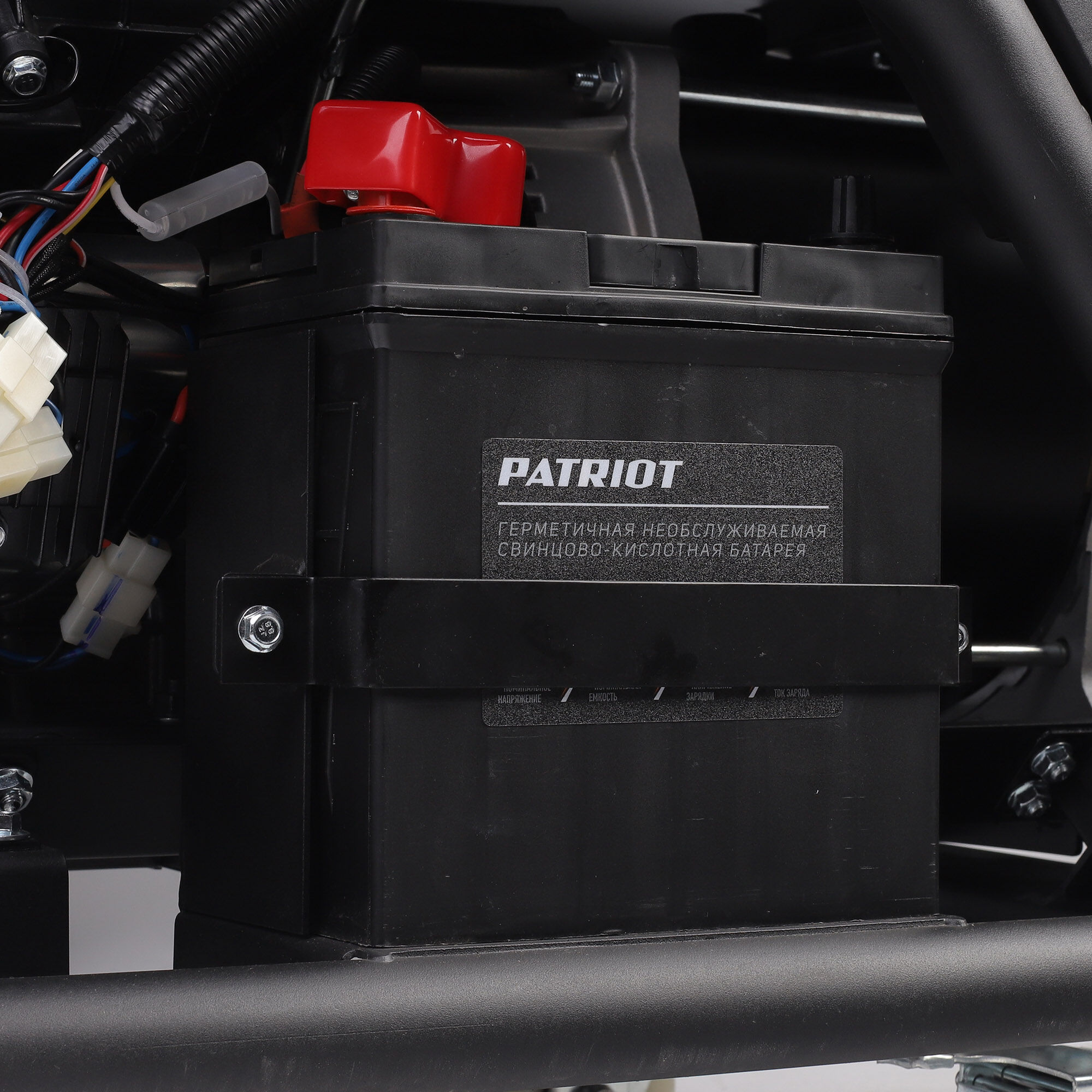 Мощный бензиновый генератор PATRIOT GRA 18000 AWS аккумулятор в комплекте 12