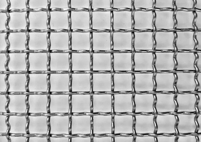 Сетка нержавеющая тканая рифленая 12Х18Н10Т 14x14x1,2 мм в рулонах